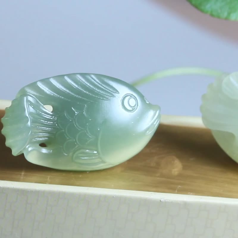 【More than every year】Natural Hetian Jade|Hand-carved design|Original small fish pendant|Fish necklace|Pendant