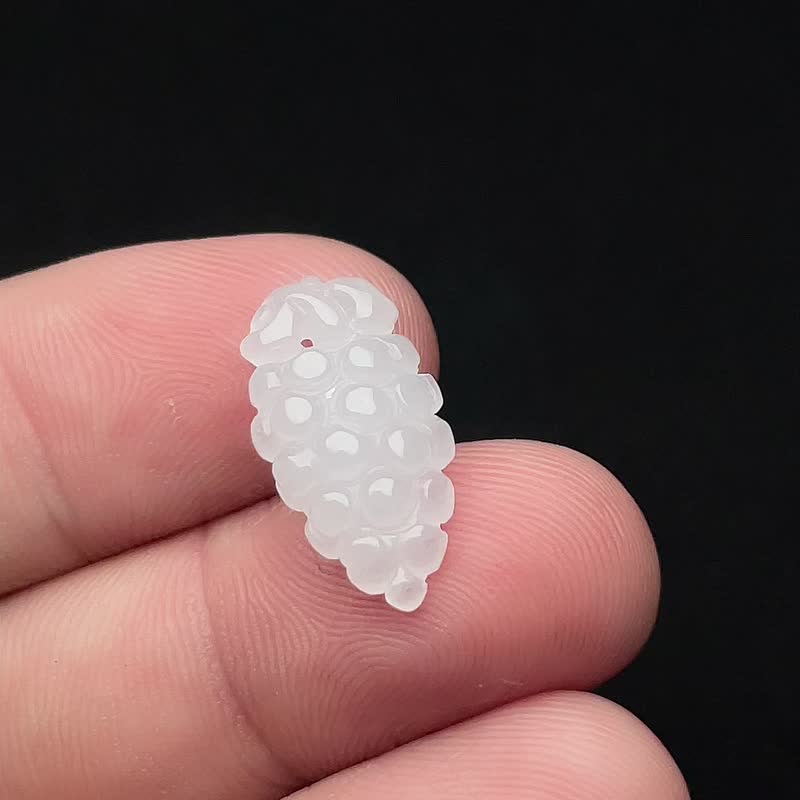 冰種翡翠葡萄 | 裸石 | 天然緬甸玉翡翠A貨 | 送禮 - 金工/飾品 - 玉石 白色