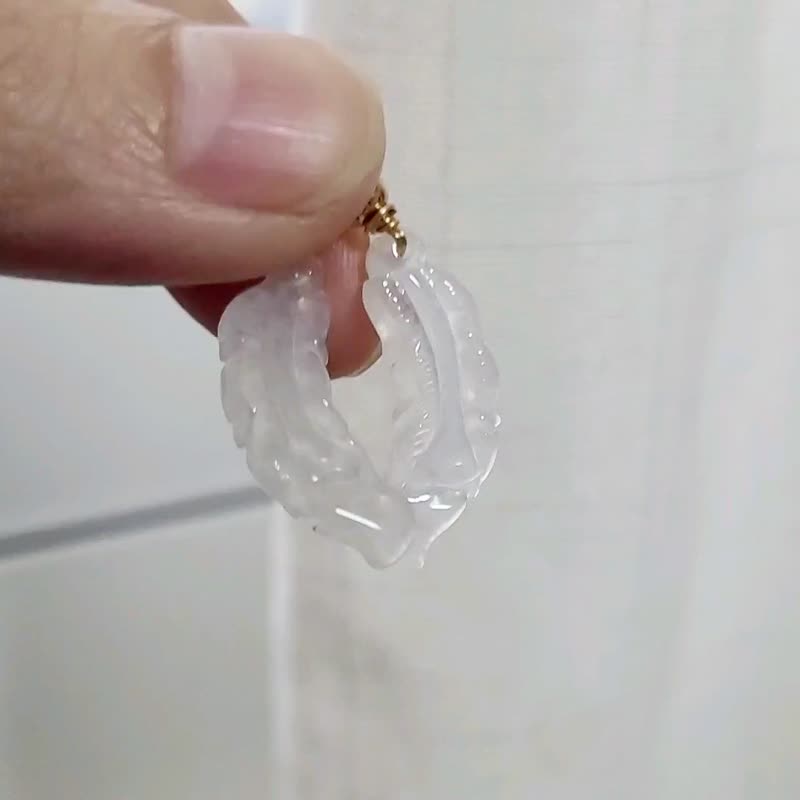 【親翠】天然翡翠 高冰起光純透羽毛皮繩鎖骨鏈 | 潔白恬淨清新 - 項鍊 - 玉石 白色