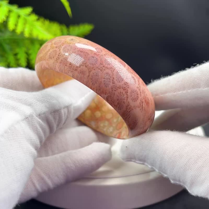 精美 橘粉珊瑚玉手鐲 50MM 高瓷玉化檸檬片鳳尾紋 招財吉祥雅致 - 手鍊/手環 - 玉石 多色