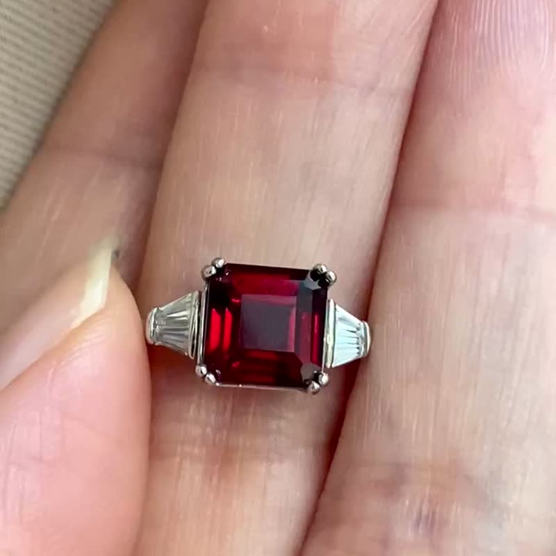 Asscher Square Stone 925 Silver Ring - General Rings - Crystal Red