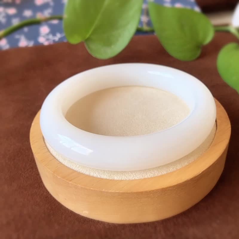 天然羊脂白玉和田玉老坑一級白經典正裝油潤柔和 圈口57 - 吊飾/掛飾 - 玉石 