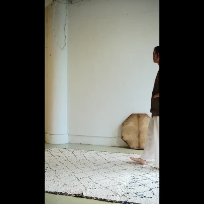 開襟七分袖薄罩衫 / 慕斯布 黑 - 女大衣/外套 - 棉．麻 黑色