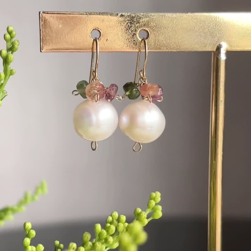 14KGF Tourmaline x Freshwater Pearl earrings / one-of-a-kind - Earrings & Clip-ons - Gemstone White