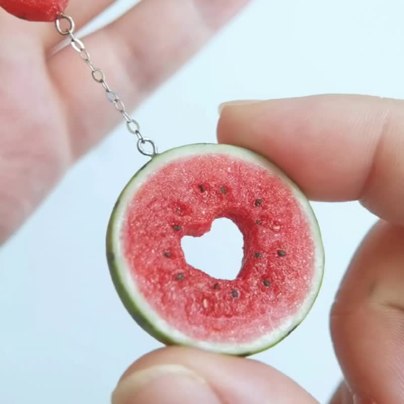 Watermelon series * hollowed-out heart necklace red love watermelon gift - สร้อยคอ - วัสดุอื่นๆ สีแดง