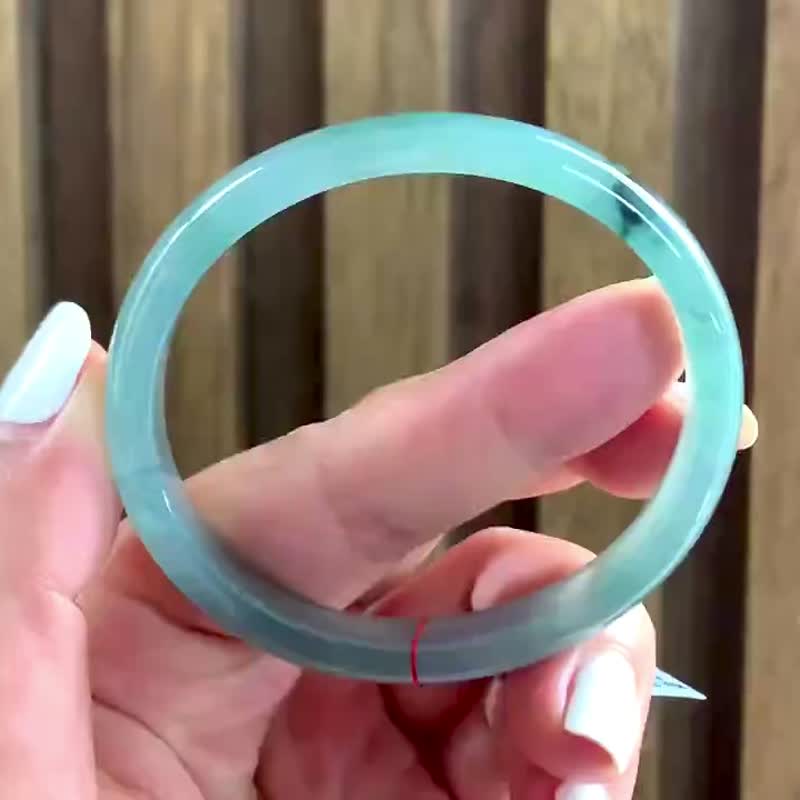 冰種翡翠天然翡翠玉鐲A玉手鐲 玉鈪 • 冰種海藍綠翡翠圓貴妃 - 手鍊/手環 - 玉石 藍色