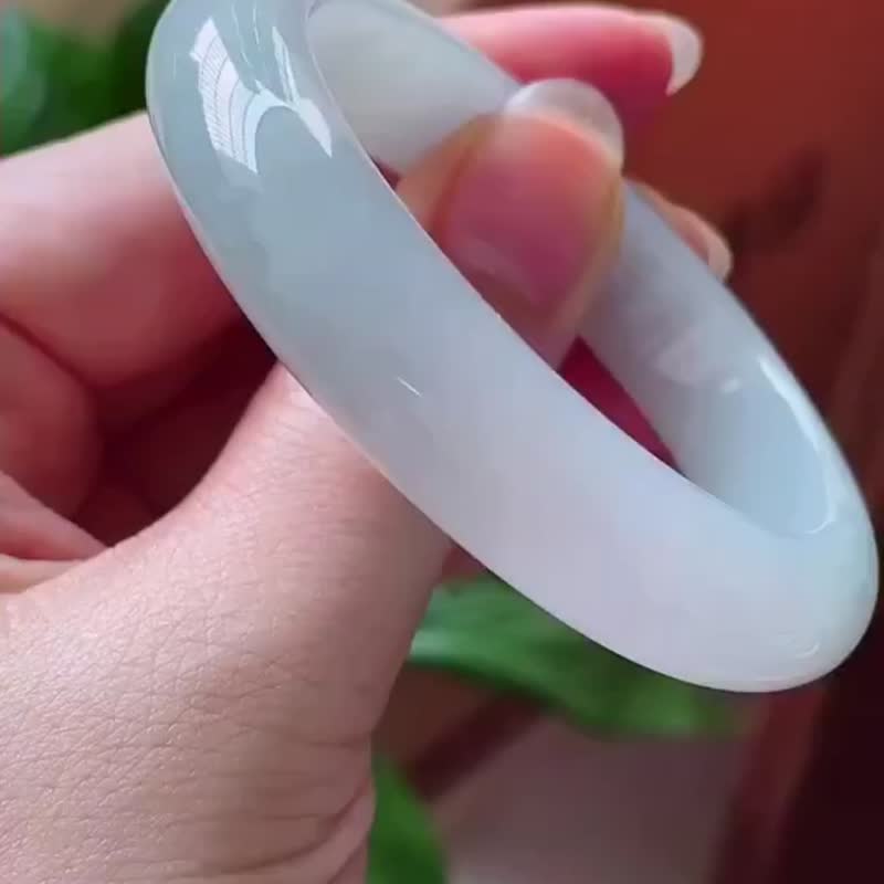 天然翡翠 緬甸 A玉 玉鐲 • 冰種翡翠貴妃鐲 - 手鍊/手環 - 玉石 藍色
