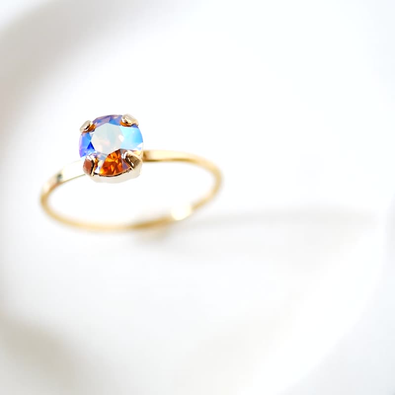 Swarovski Crystal/Delicate Simple Ring/Light Colorado Topaz Shimmer - แหวนทั่วไป - คริสตัล หลากหลายสี