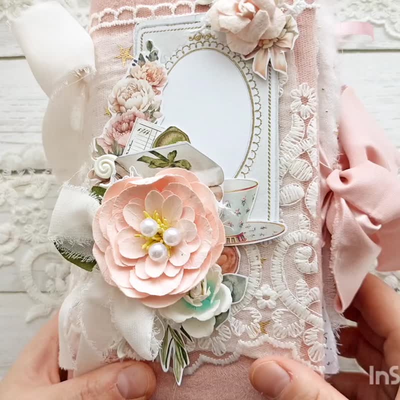 Large Floral garden junk journal handmade Lace french chic blooms notebook - 筆記本/手帳 - 紙 粉紅色