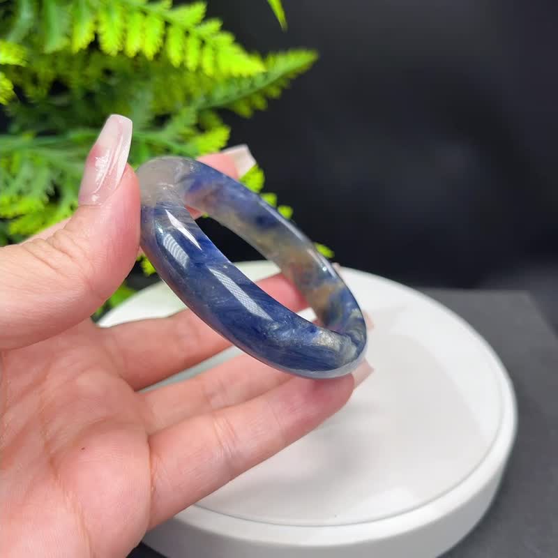 高品質 龍鱗雲母藍晶石手鐲 57MM 冰透星光閃片 自我價值喉輪積極 - 手鍊/手環 - 寶石 藍色