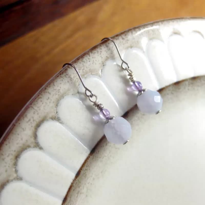 Christmas ornaments Christmas gift box | Sterling silver design earrings amethyst + blue agate (ear hooks) / elegant and light - ต่างหู - คริสตัล สีน้ำเงิน