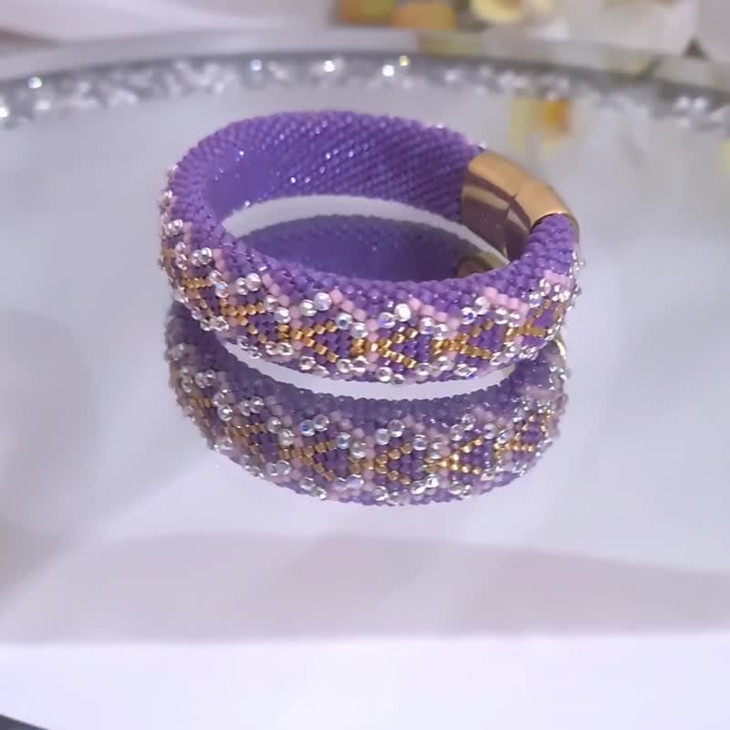 Rainbow Crystal Bracelet Crochet Bracelet For Women - 手鍊/手環 - 玻璃 紫色