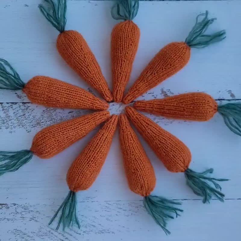 Carrot Knitted Stuffed toys. Newborn photo props. Baby. Easter. - 嬰兒手鍊/飾品 - 羊毛 橘色