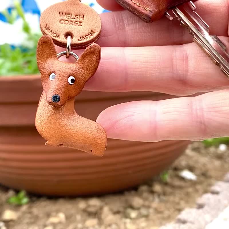 Welsh Corgi handmade in Japan Leather Keychain lead charm collar charm VANCA - ที่ห้อยกุญแจ - หนังแท้ สีนำ้ตาล