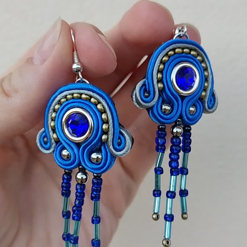 Dangle earrings, long blue earrings, beaded tassel earrings - 耳環/耳夾/耳骨夾 - 其他材質 藍色