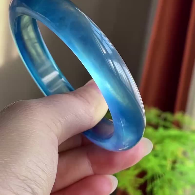 收藏級難遇的品質 天然海藍寶手鐲 魔鬼藍 圈口59.5MM 晶體通透 - 手鍊/手環 - 玉石 