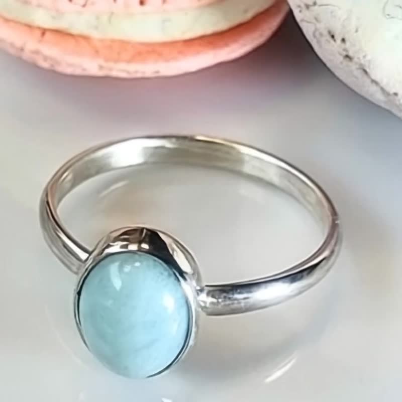 【Captain Flint手作銀飾】海語靜藍 天然粉藍海紋石 925純銀戒指 - 戒指 - 寶石 藍色