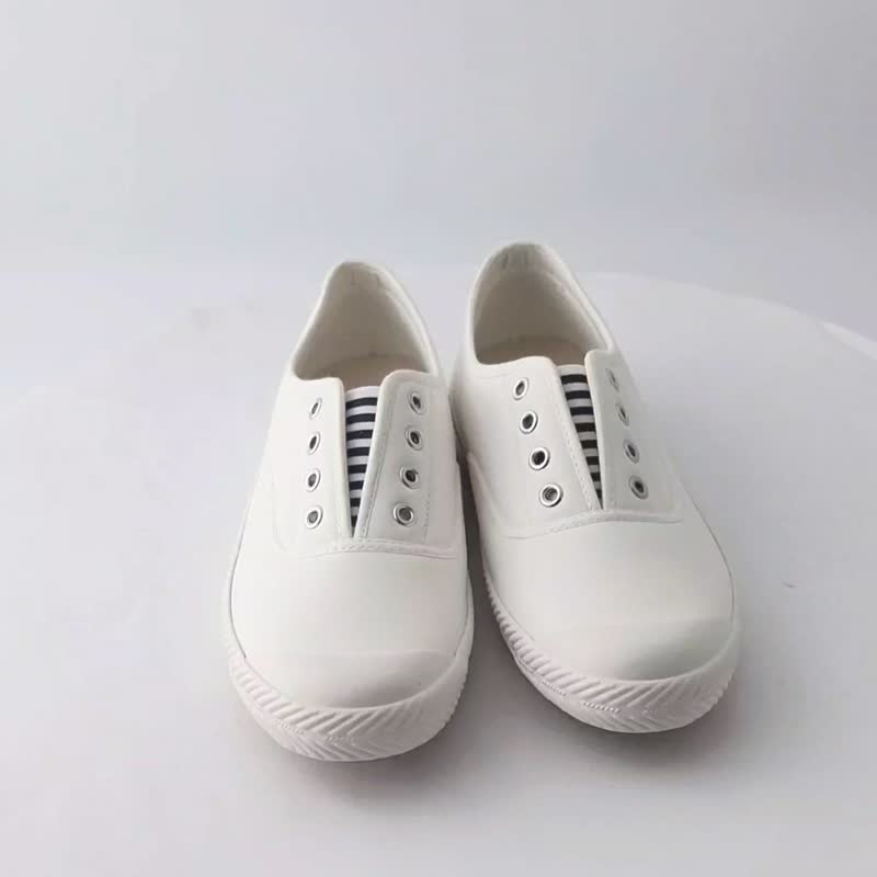 Navy Strap Leather Flats - Sailor White - รองเท้าลำลองผู้หญิง - หนังเทียม ขาว