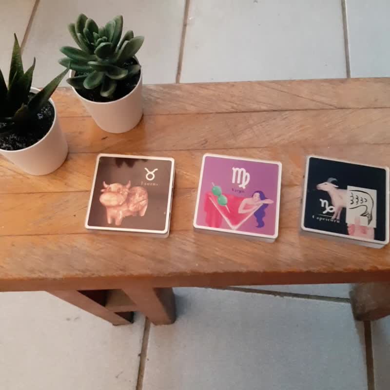 AR 12 Constellation Collections Acrylic Block Cellphone Stand Capricorn Mirror - Phone Stands & Dust Plugs - Acrylic Black