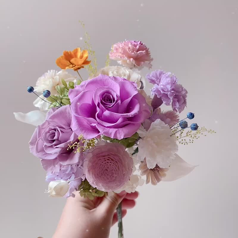 Hua Fang/Customized Gift/Preserved Flower Acrylic Bobo Ball Bouquet - Dried Flowers & Bouquets - Plants & Flowers 