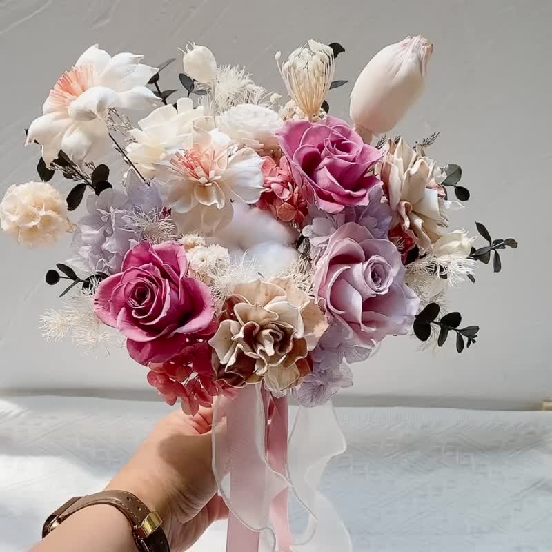 Huafang/Customized gifts/Preserved flower bouquets/Bridal bouquets - ช่อดอกไม้แห้ง - พืช/ดอกไม้ 