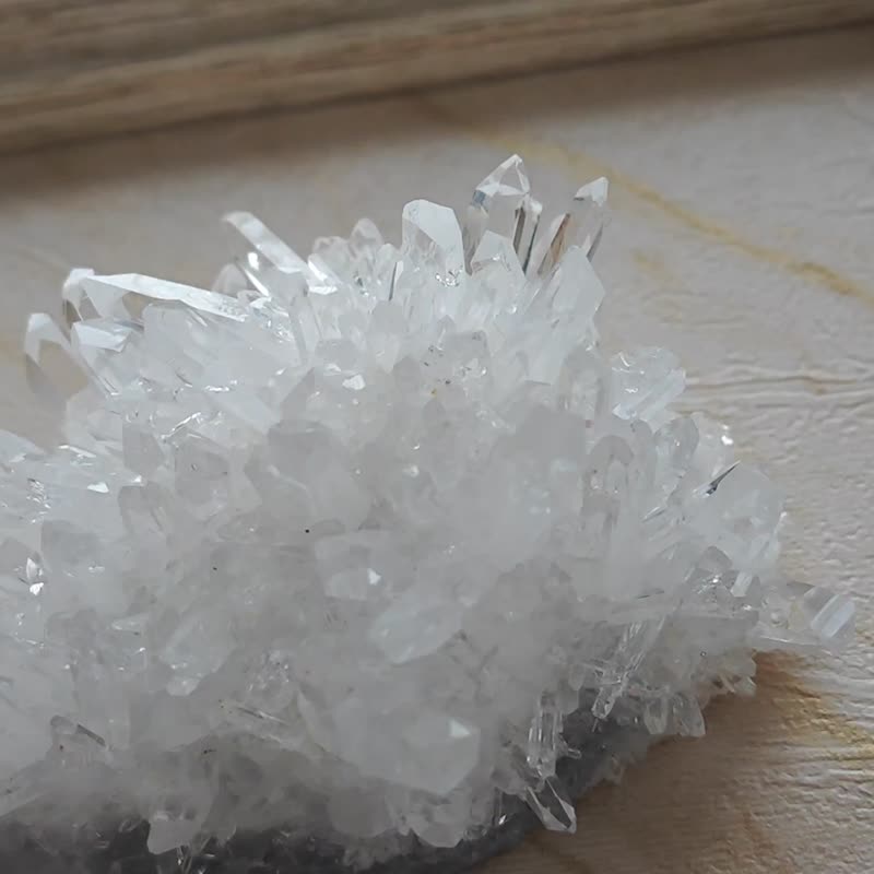 天然四川菊花晶|菊花形狀|淨化消磁|完美擺設 - 擺飾/家飾品 - 水晶 