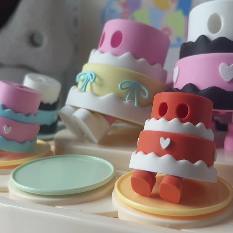 Zou Cake Keychains - Heart/Black-pink - 鑰匙圈/鑰匙包 - 塑膠 黑色