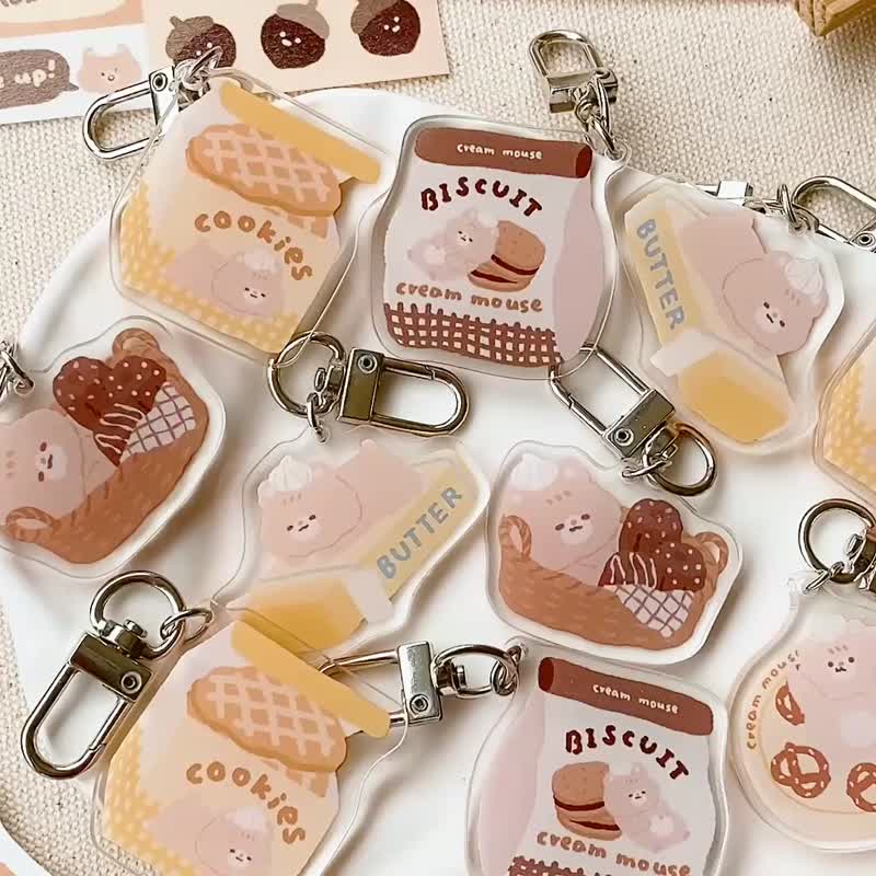 Cream Rat/French Picnic Acrylic Pendant 9th Generation/Keychain/5 Patterns - Charms - Plastic Khaki