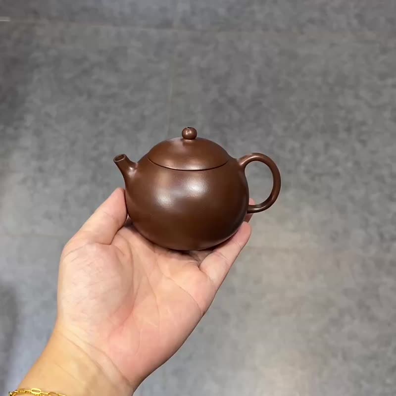 小西施 全手工 容量130cc老紫泥凝練簡約利落而不失典雅 - 茶壺/茶杯/茶具 - 陶 