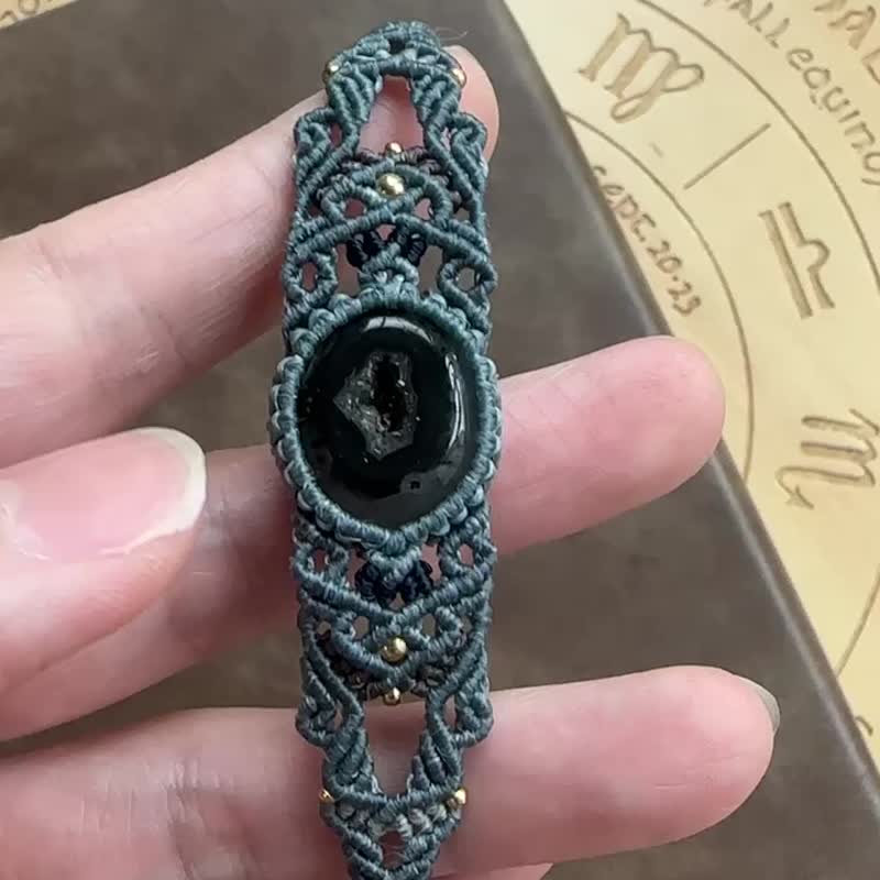 H266 民族風 蠟線編織 Black Botswana Agate (波斯灣瑪瑙)手環 - 手鍊/手環 - 寶石 灰色