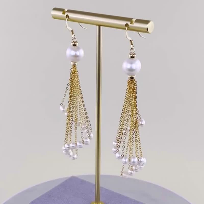 One-of-a-kind style Freshwater Pearl K9 Earrings E5 - 耳環/耳夾/耳骨夾 - 珍珠 