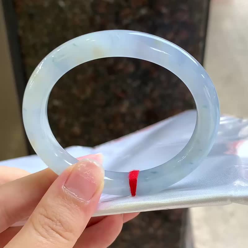 冰種翡翠天然翡翠玉鐲 A玉手鐲 玉鈪 • 冰種紫藍飄花翡翠貴妃鐲 - 手鍊/手環 - 玉石 藍色