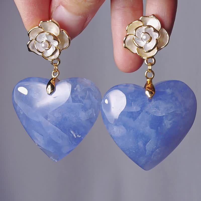 Ice blue agate, a Stone of protection, wishes come true and flowers bloom, wealth and wealth, large Gemstone earrings - ต่างหู - เครื่องเพชรพลอย สีน้ำเงิน