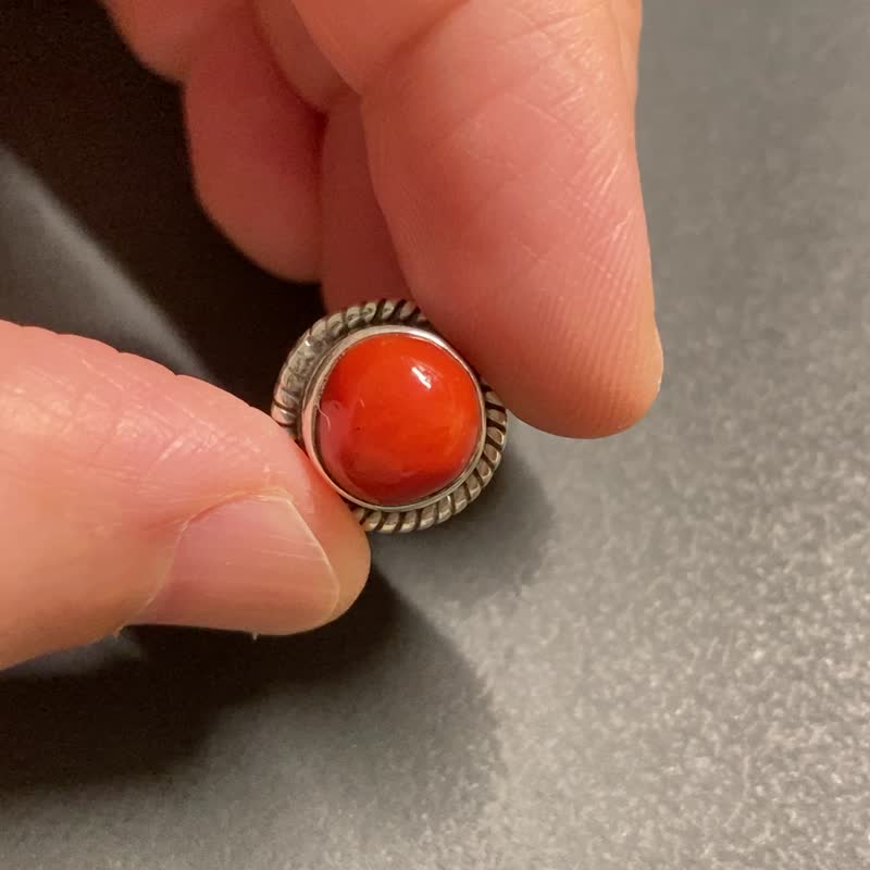 Natural red coral ring woven in Nepal, handmade in 925 sterling silver - General Rings - Jade Red