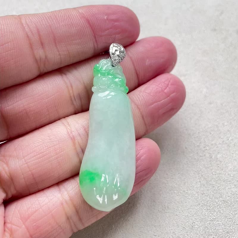 冰飄綠花翡翠福瓜項鍊 925純銀 | 天然緬甸玉翡翠A貨 - 項鍊 - 玉石 綠色