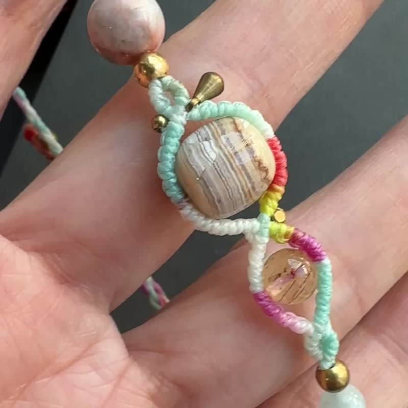 BB181 エスニック ワックスコード編み メノウ 銅ビーズ ブレスレット (長さ調節可能) - ブレスレット - 宝石 ピンク