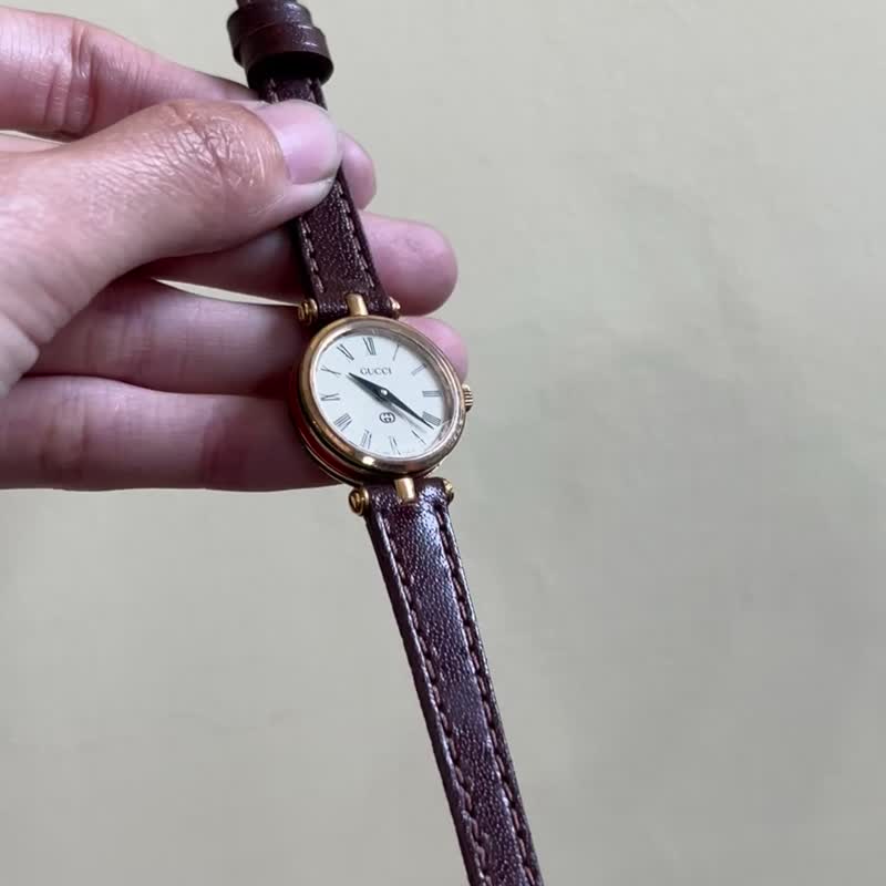 稀有古董Gucci金邊皮革石英錶 - 女錶 - 其他材質 多色