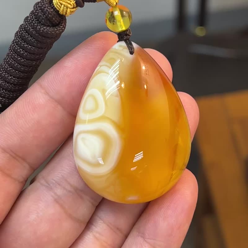 騰彪琥珀 天然琥珀蜜蠟 金絞白蜜蠟 帶雙天眼財紋 正規藏品 繩鍊 - 項鍊 - 半寶石 