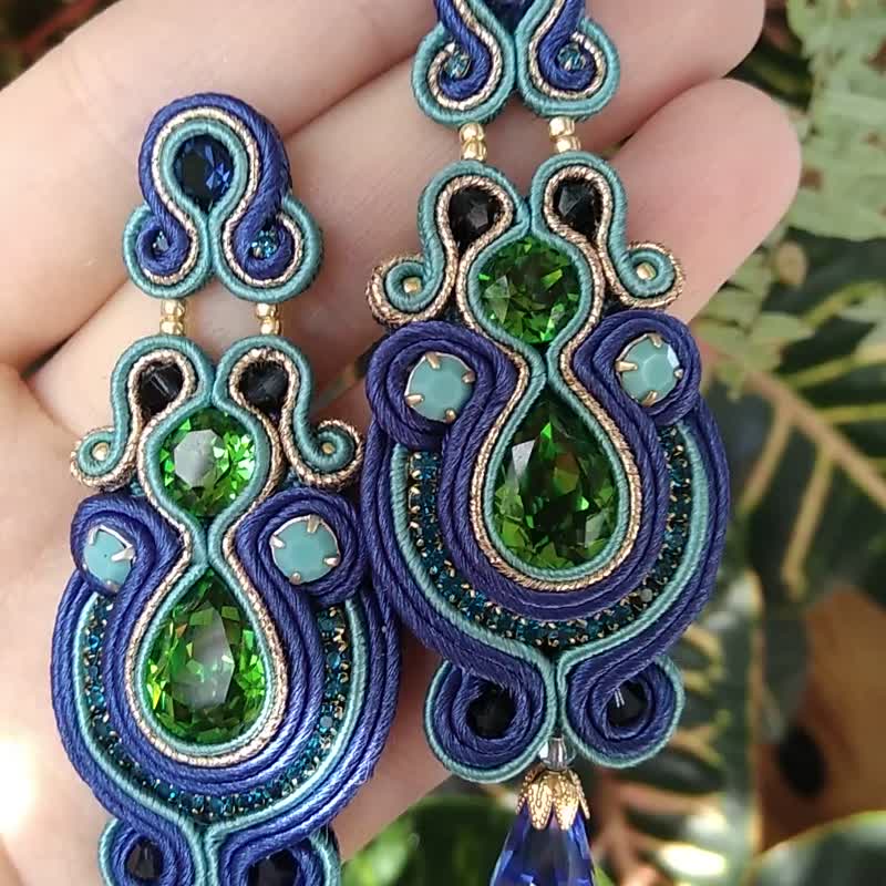 Vivid Long drop earrings with crystals in blue green color - 耳環/耳夾/耳骨夾 - 其他材質 多色