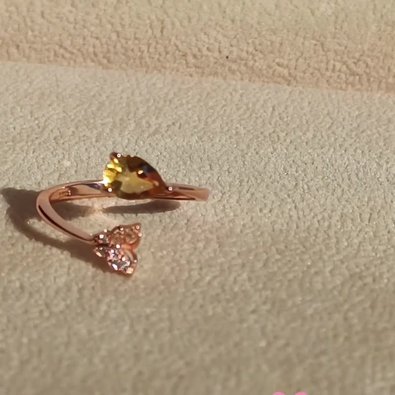 シトリンの天然石リング、ウォータードロップカット、蝶のデザイン、925シルバーにピンクゴールドメッキ - リング・指輪 - スターリングシルバー イエロー