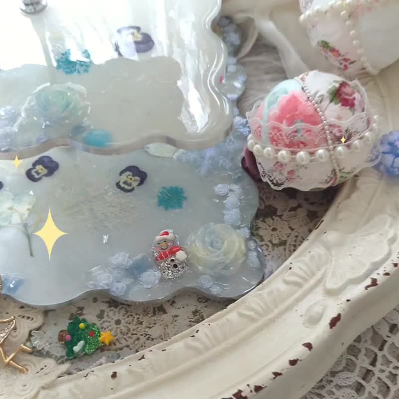 Christmas Gift Box-Ice and Snow Christmas Crystal Ornaments Glue Dessert Tray - ช่อดอกไม้แห้ง - เรซิน สึชมพู