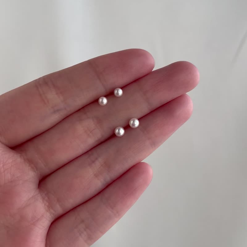 日本直送 超稀有 小米珠 3mm 3.5mm Akoya珍珠耳環 耳釘 耳針 18k - 耳環/耳夾/耳骨夾 - 珍珠 白色