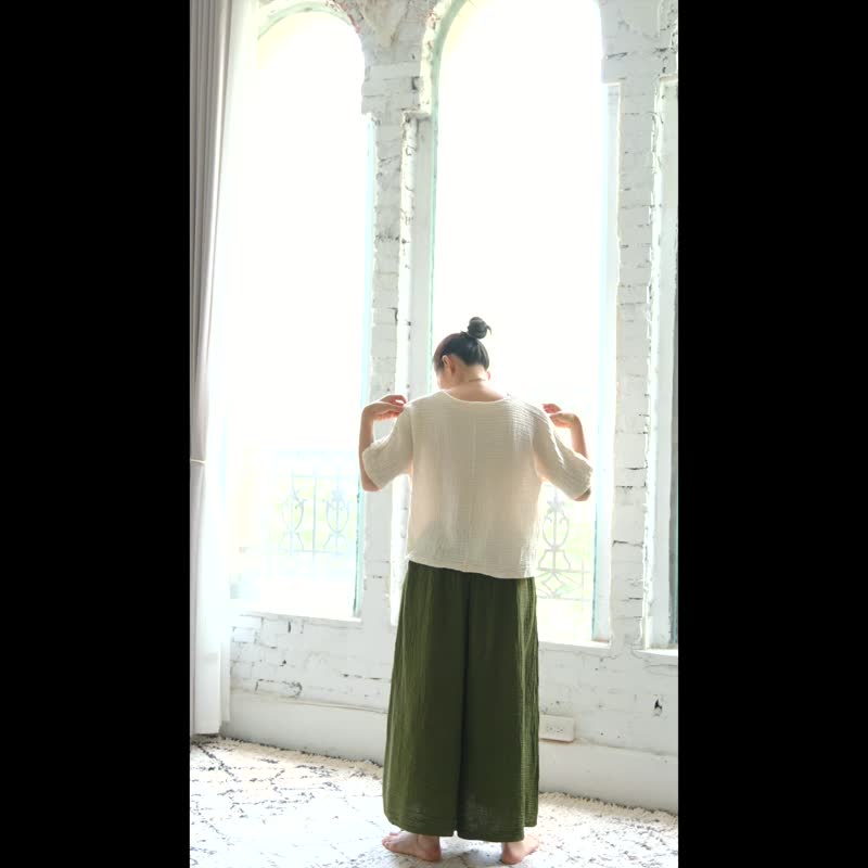 OMAKE 寬領五分袖上衣 / 雙層紗 深藍 - 女 T 恤 - 棉．麻 藍色