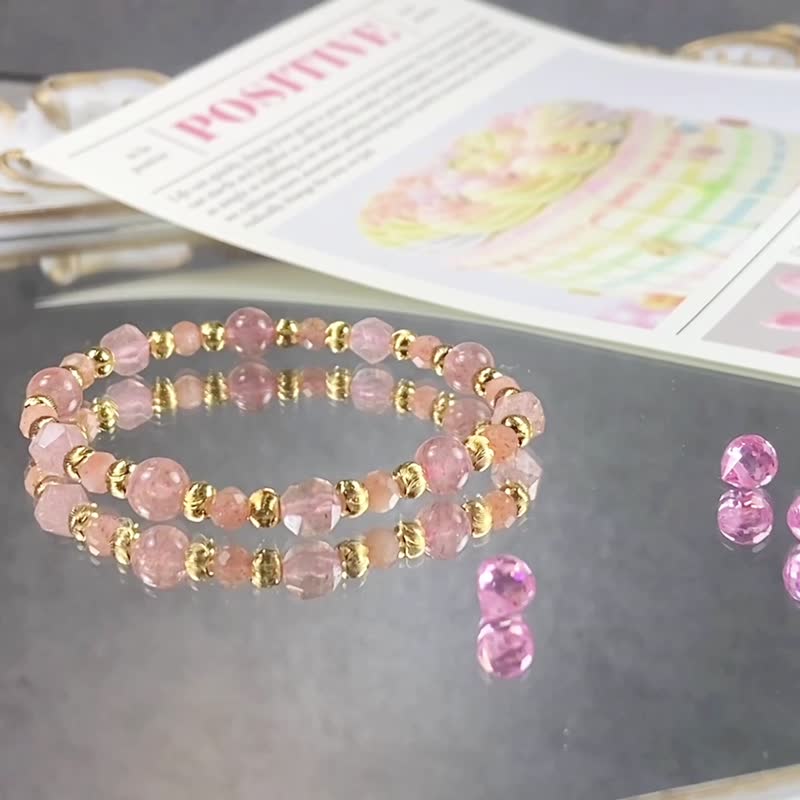Strawberry ice cream | Strawberry crystal gold strawberry | Melting instant spiritual communication | Women's crystal bracelet - Bracelets - Crystal Pink