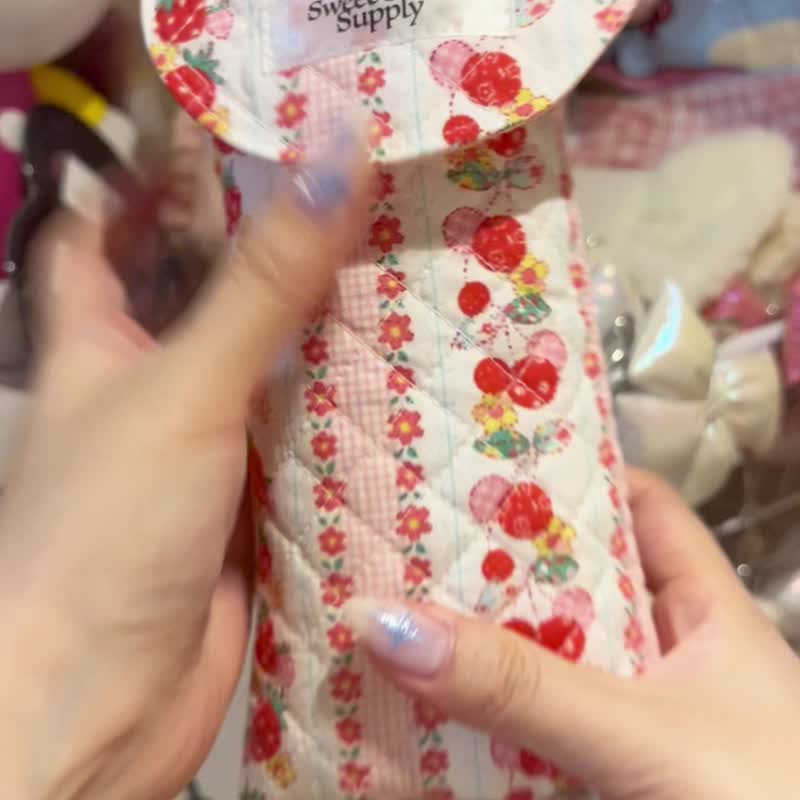 Sweetstore Supply原創可愛甜美清新草莓花收納魔術貼粘貼筆袋 - 鉛筆盒/筆袋 - 棉．麻 紅色