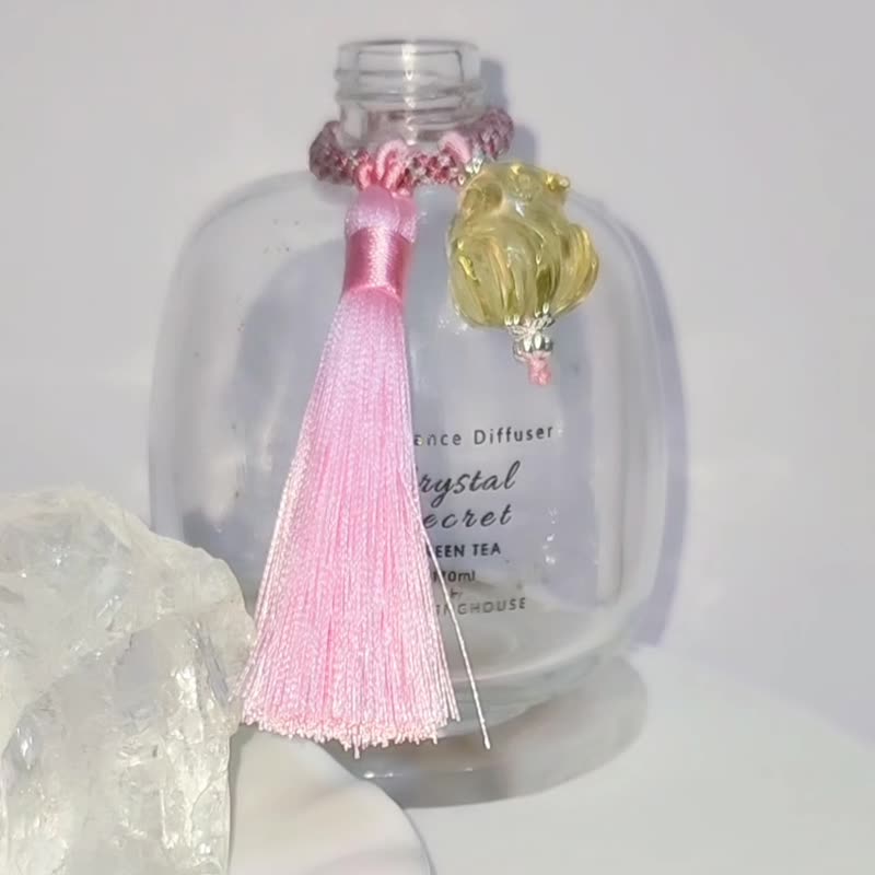 黃水晶九尾狐編繩車掛/招財之水晶 - 吊飾/掛飾 - 水晶 黃色