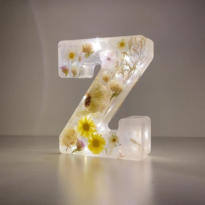 Dried Flower Resin Lamp with White Smudge - Z - Lighting - Resin White