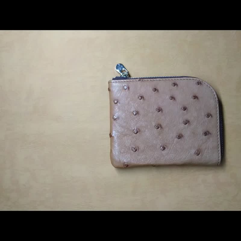 Brown ostrich leather L-shaped zipper bag imported from South Africa - กระเป๋าสตางค์ - หนังแท้ 