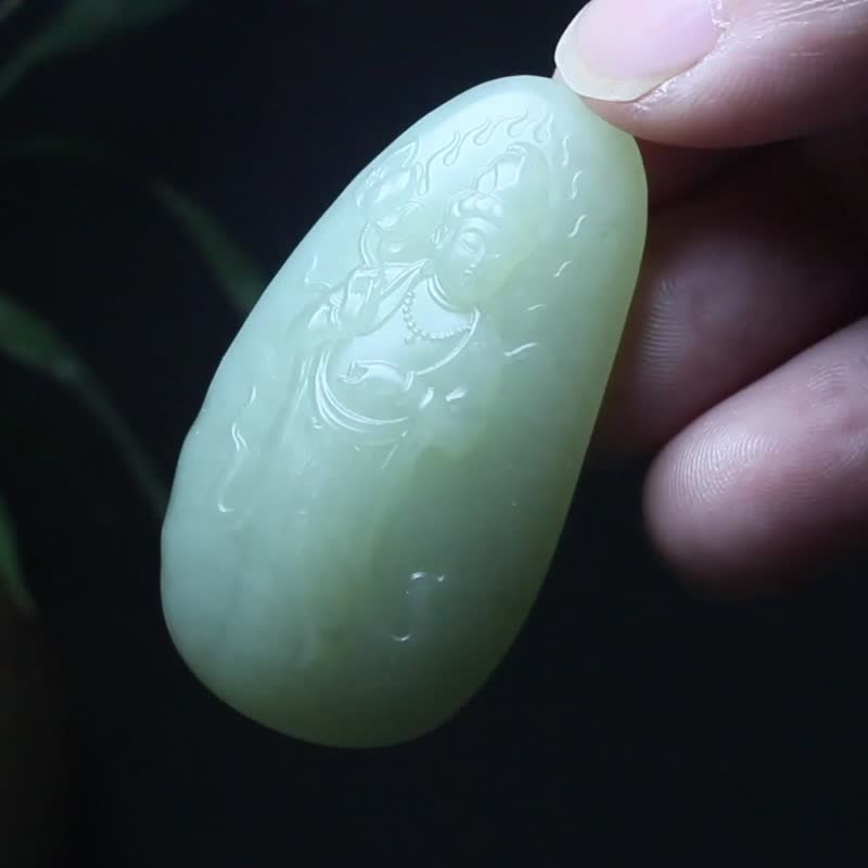 【Avalokitesvara】Great Mercy and Great Compassion Avalokitesvara Bodhisattva Pendant/Natural Hetian Jade Necklace/Jade Carving Design - สร้อยคอ - หยก ขาว