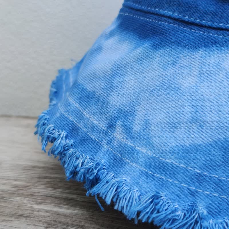 Frayed Bucket Hat - 靛藍色紮染漁夫帽 - 帽子 - 棉．麻 藍色